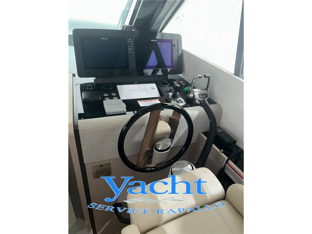 Ferretti 500