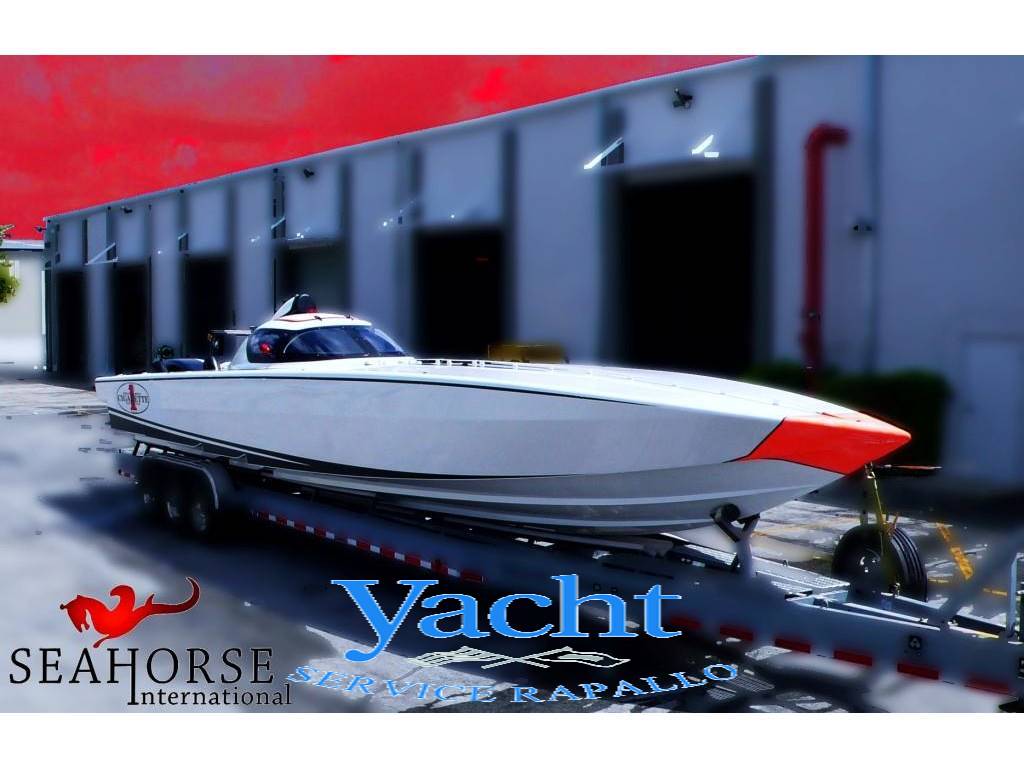 Cigarette Racing Team 42 EVO - 01P1