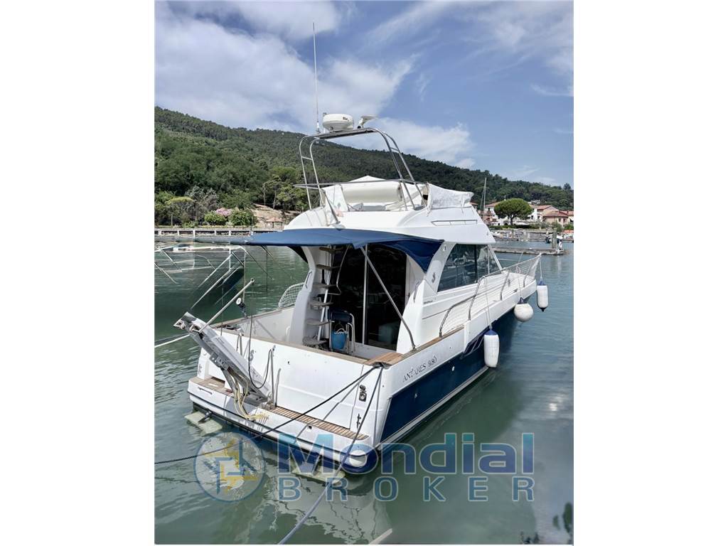 BENETEAU 980 Fly