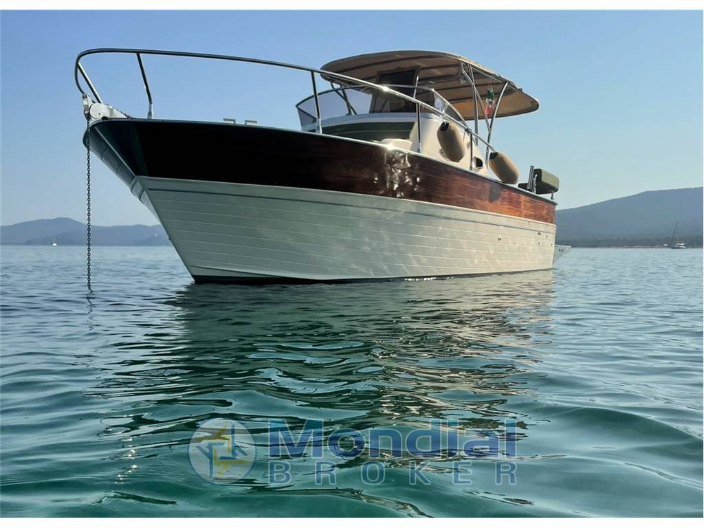 TIRRENIA VIVEUR 28 Cabin