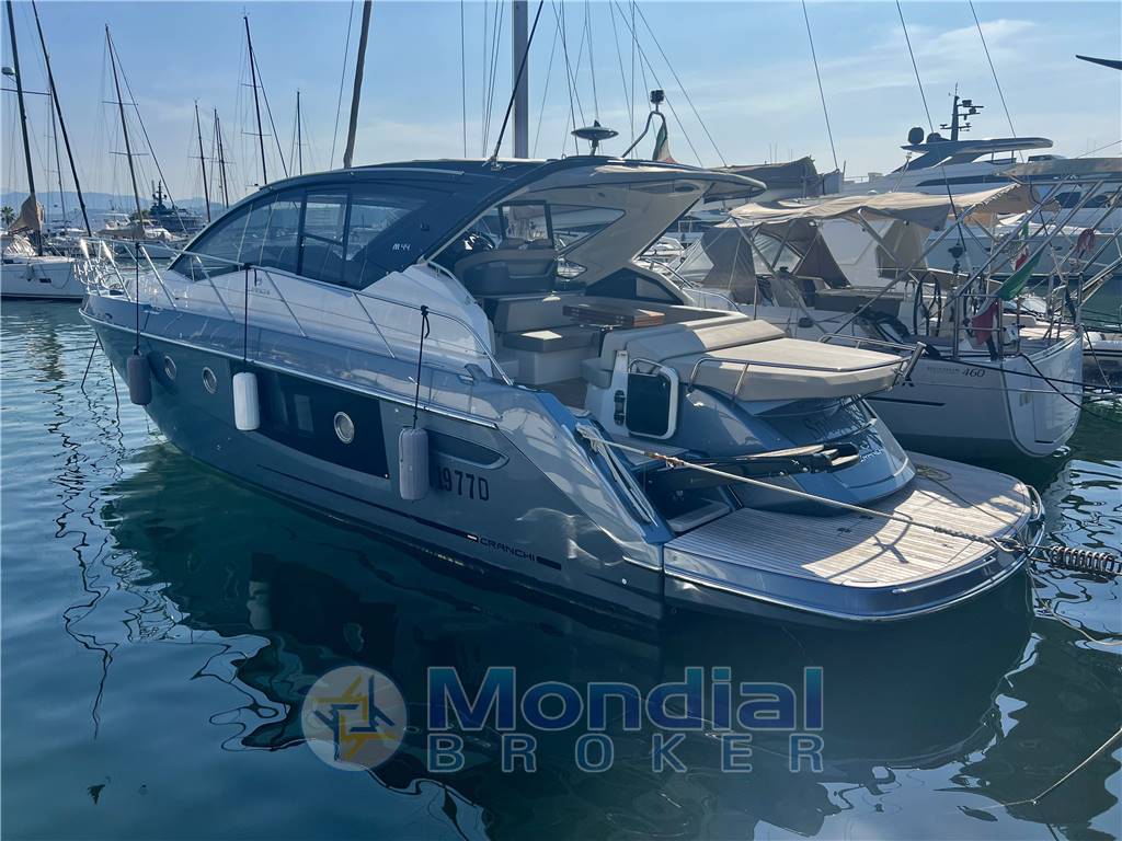 CRANCHI M 44  HT