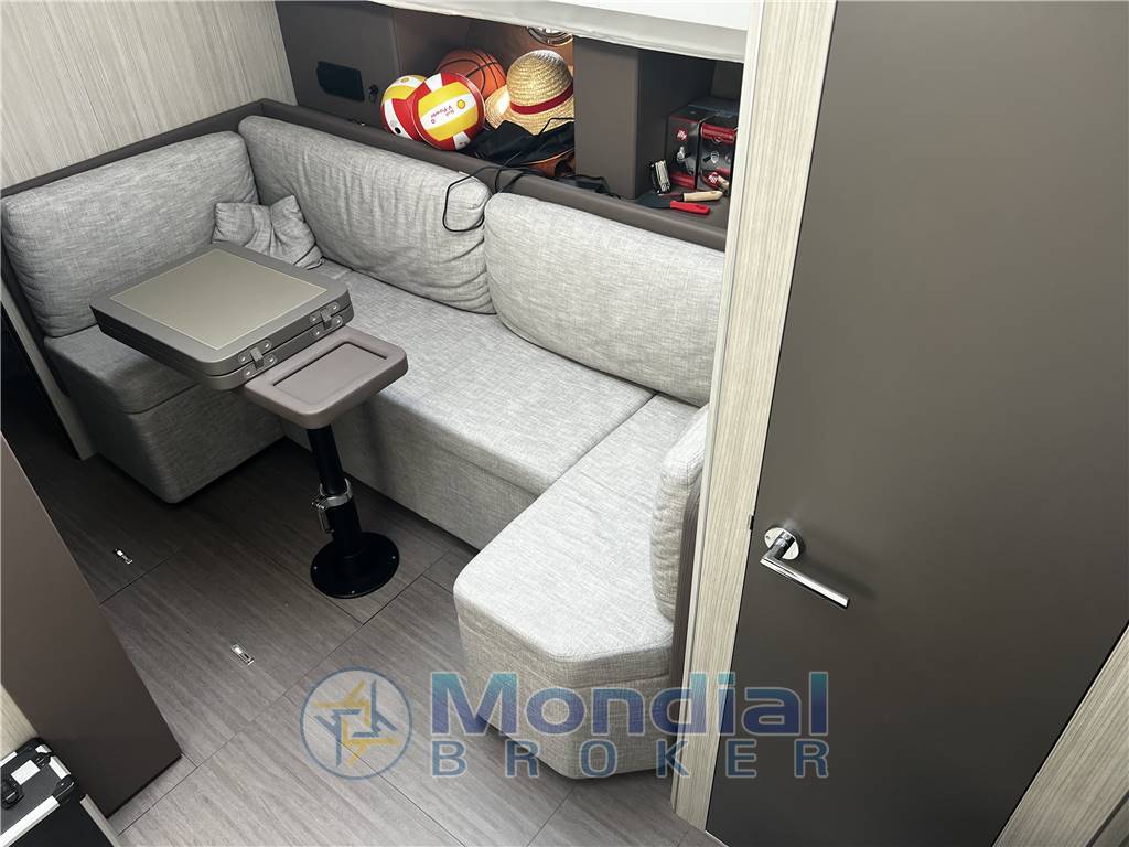 CRANCHI M 44  HT