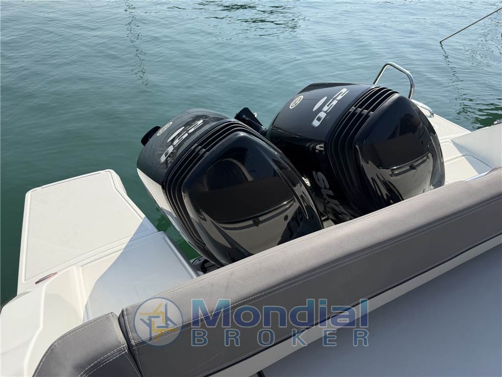 JEANNEAU CAP CAMARAT 9.0 Soft Top