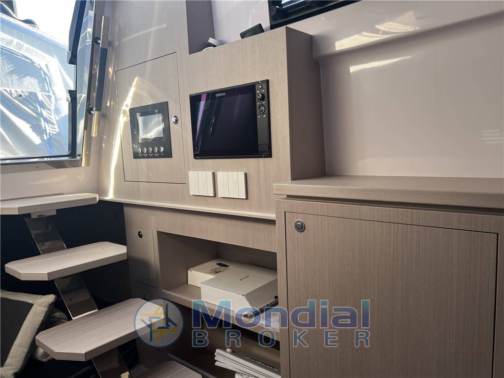 RANIERI INTERNATIONAL 50 hard top