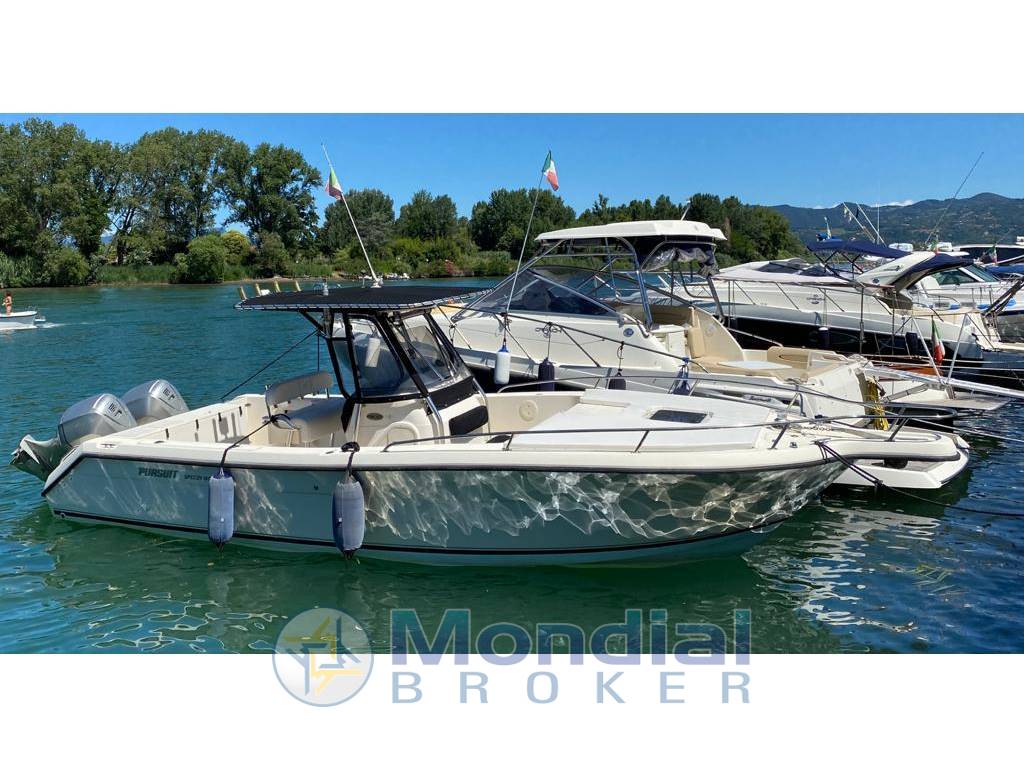 PURSUIT 2670 CUDDY CONSOLE