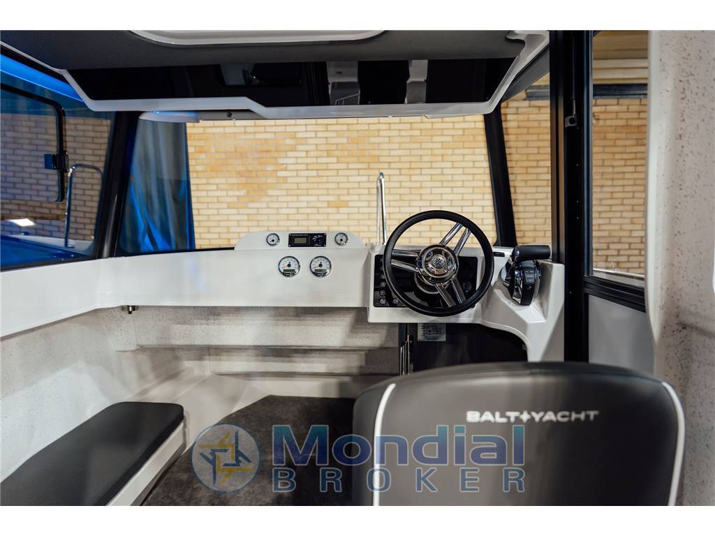 BALT YACHT 750 fish