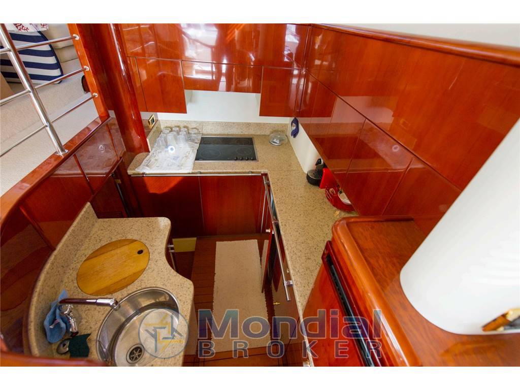 Fairline Squadron 55 Fly