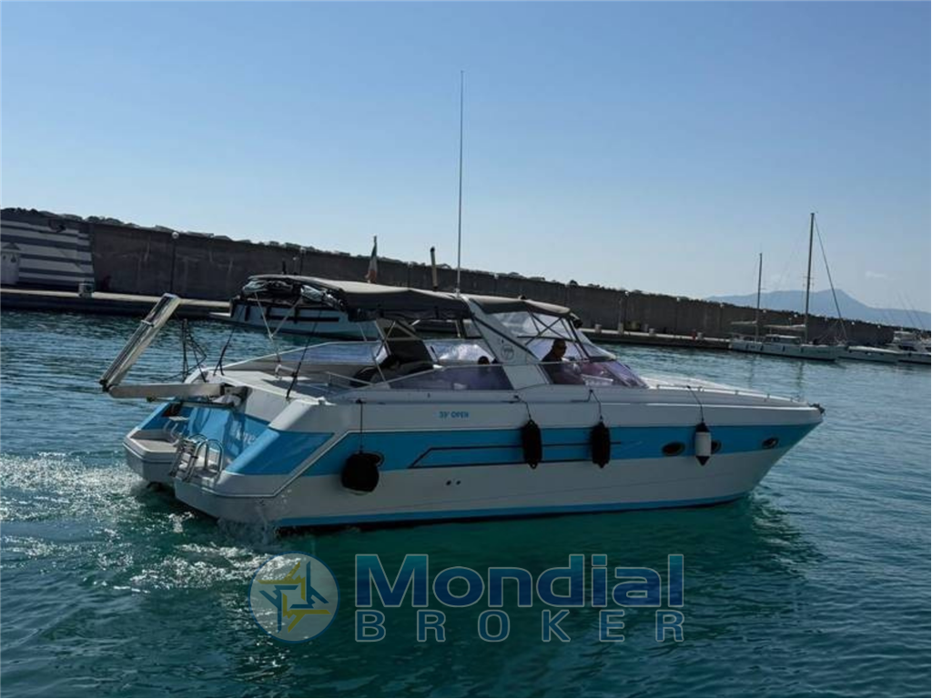 Giorgi Marine 39 Open
