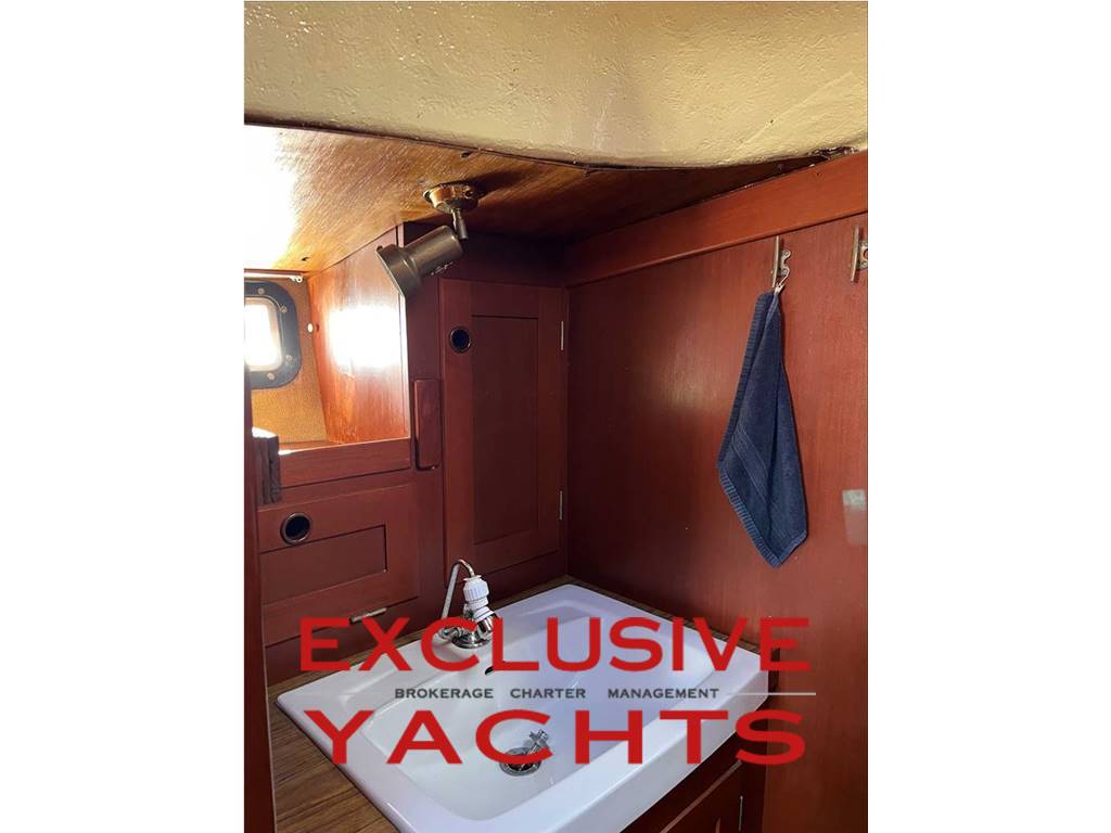 HALLBERG RASSY 312 MK I