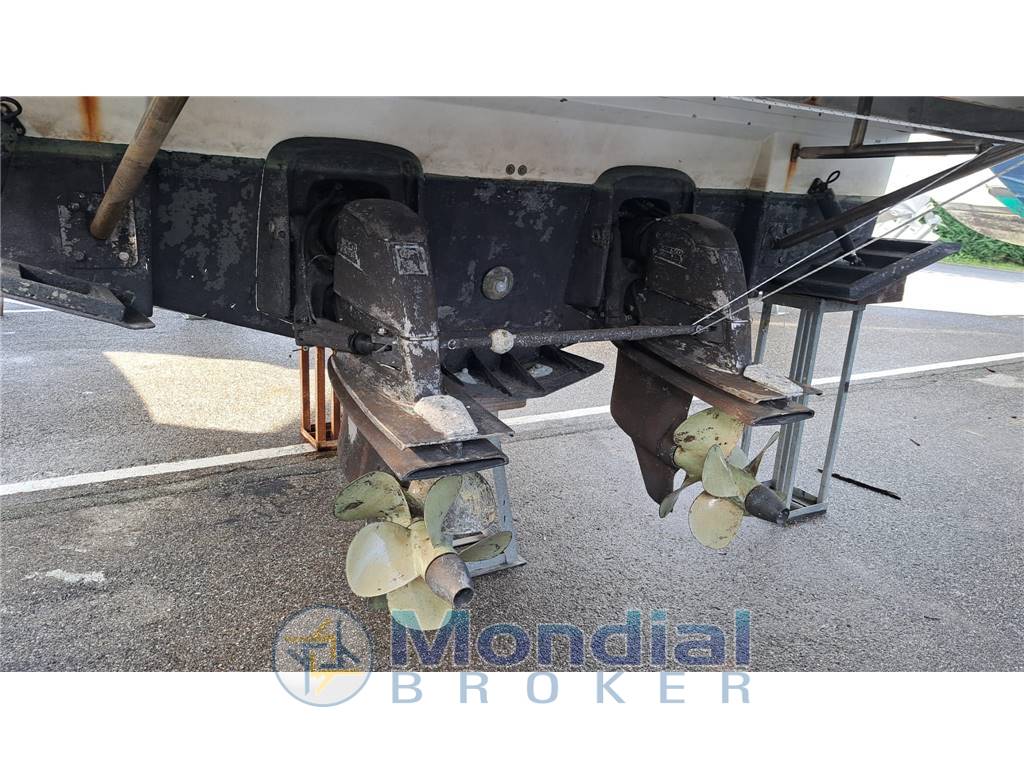 Jeanneau Leader 36 HT Natante