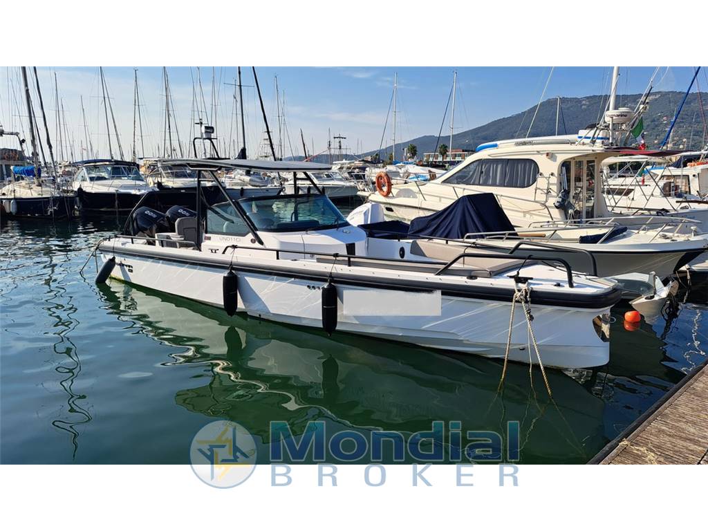 Axopar 28 Sun  Top Brabus