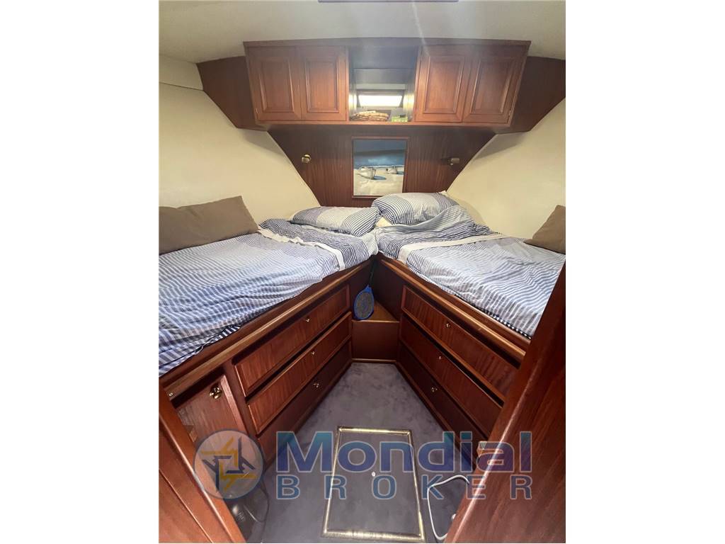 Hatteras 37 Fly doppia guida