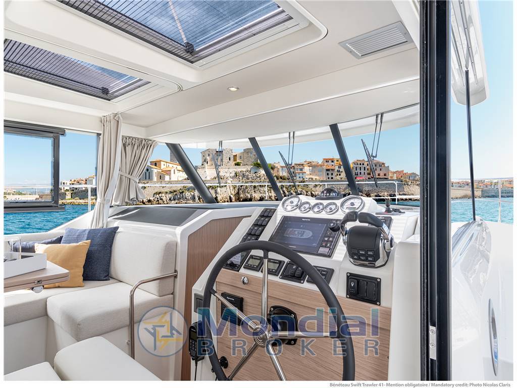 BENETEAU SWIFT TRAWLER 41 FLY