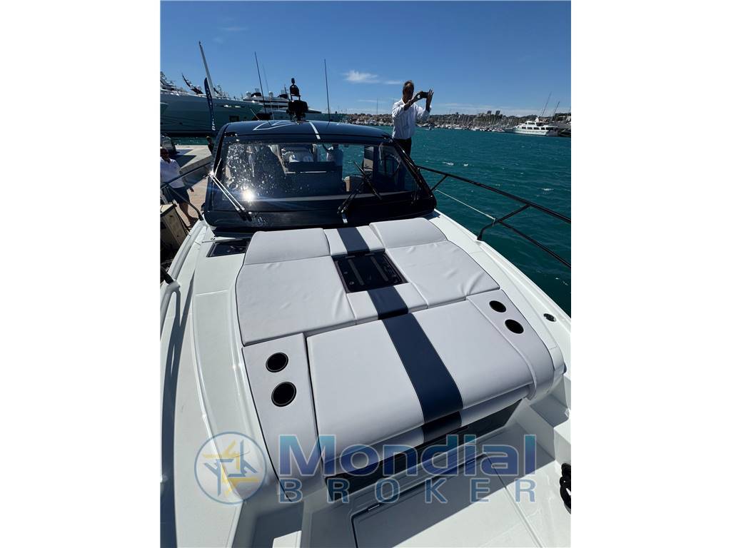 BENETEAU Gran Turismo 40