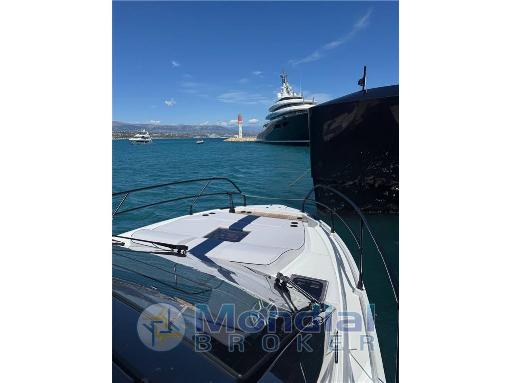 BENETEAU Gran Turismo 40