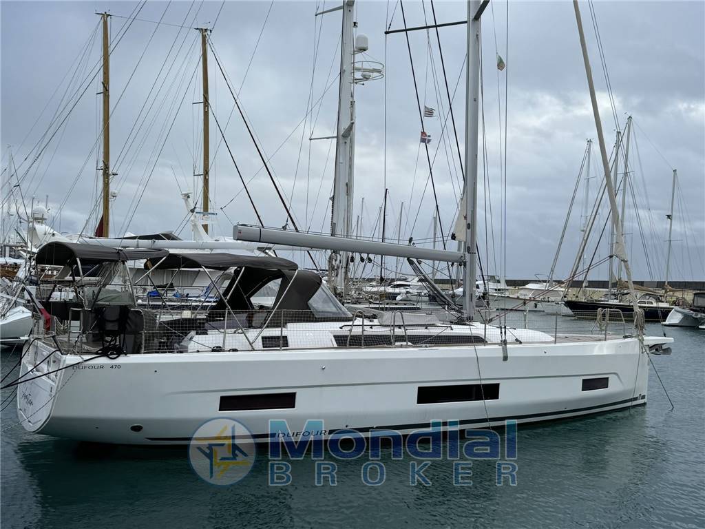 Dufour 470