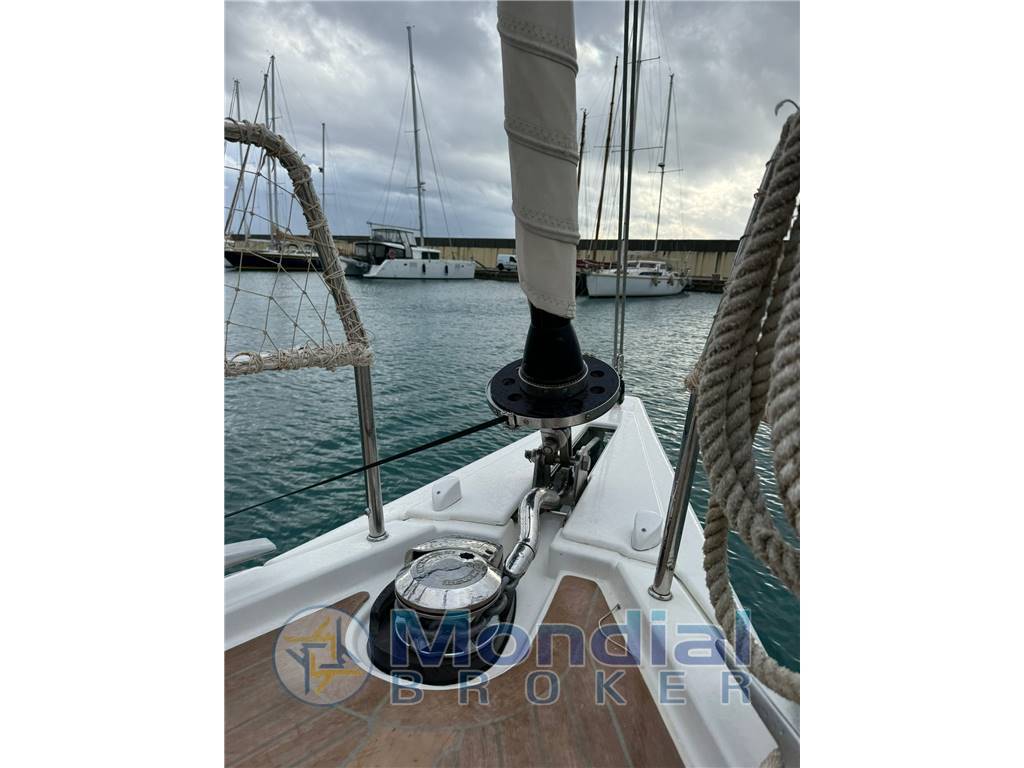Dufour 470