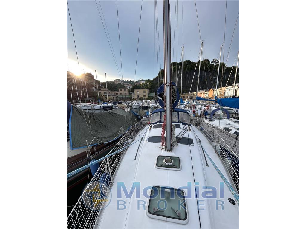 BENETEAU OCEANIS 323