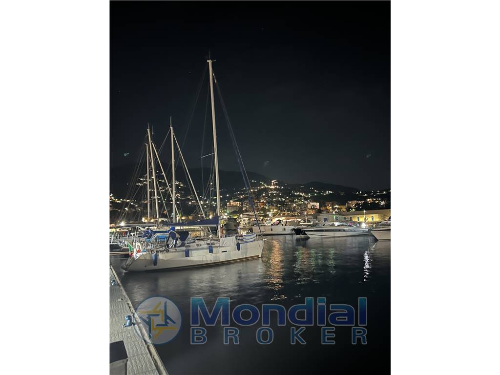 BENETEAU OCEANIS 323