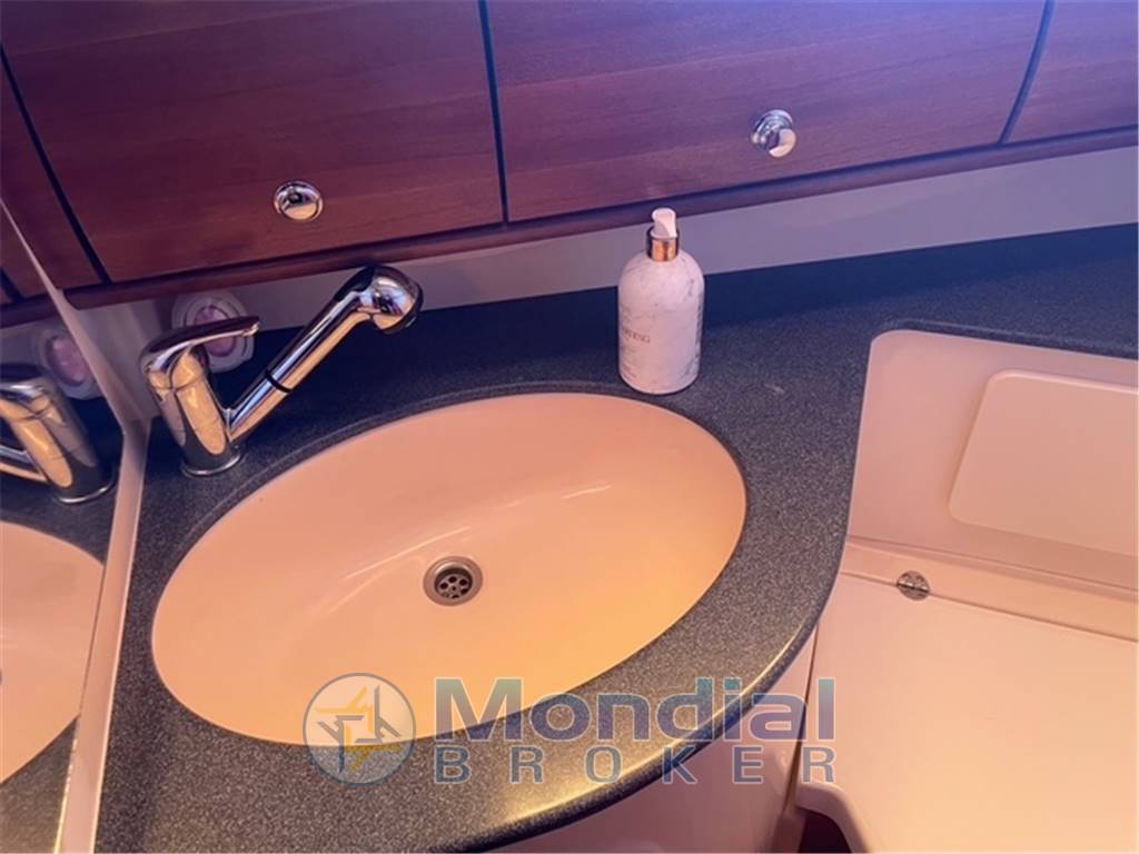 BAVARIA YACHTS BAVARIA 32