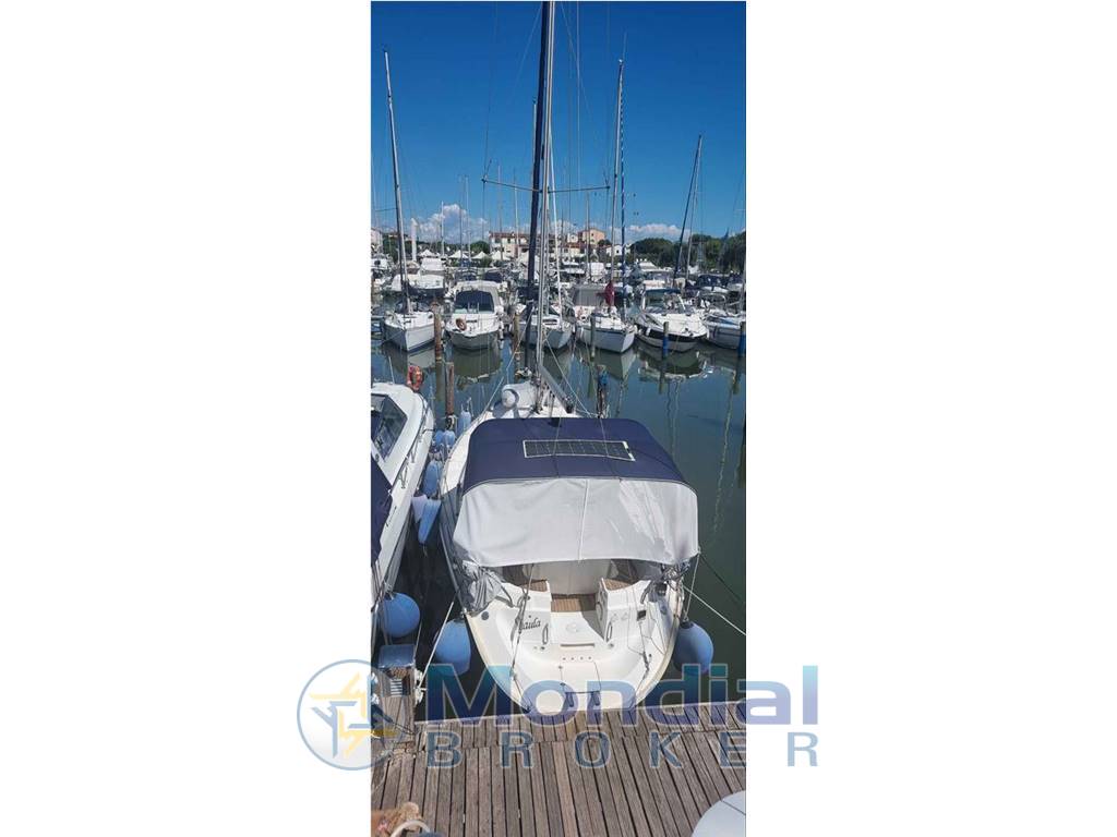 BAVARIA YACHTS BAVARIA 32