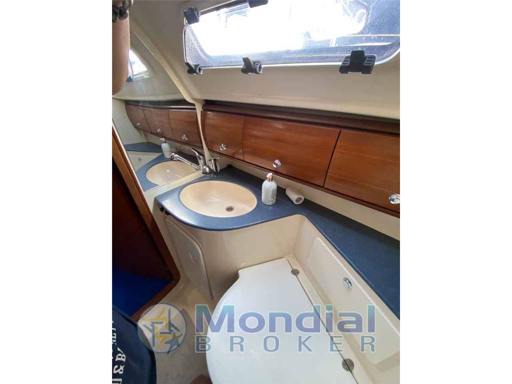 BAVARIA YACHTS BAVARIA 32