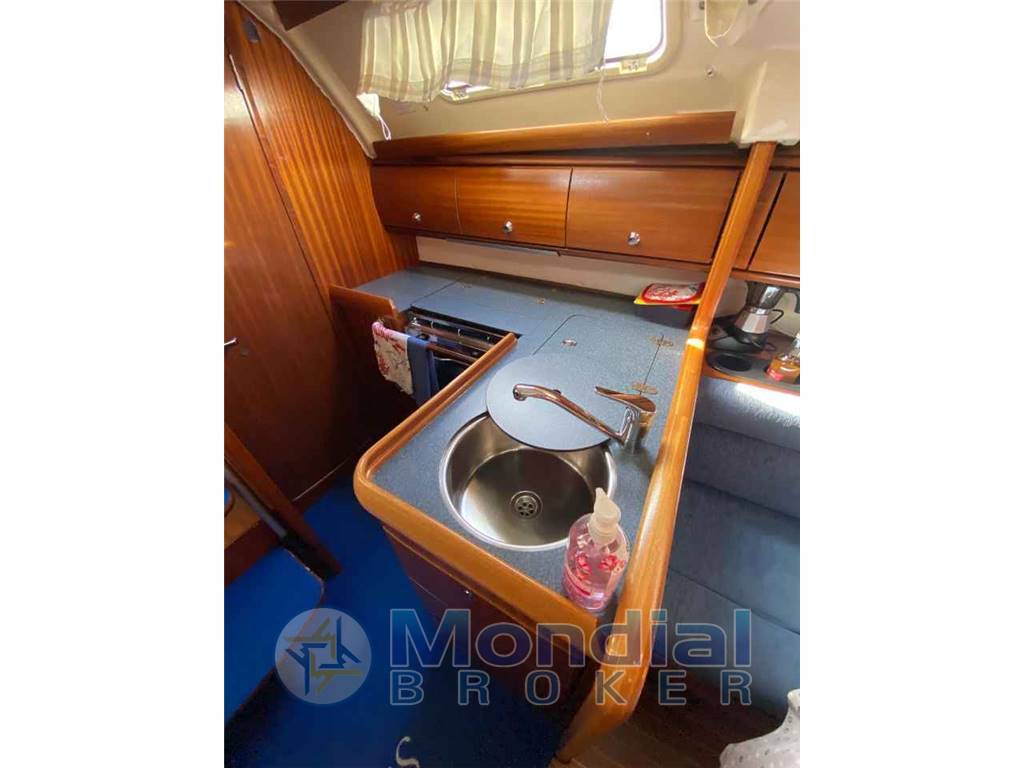 BAVARIA YACHTS BAVARIA 32