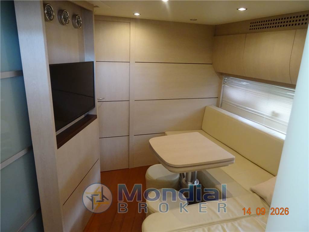 C.ADRIATICO PERSHING 56 HT