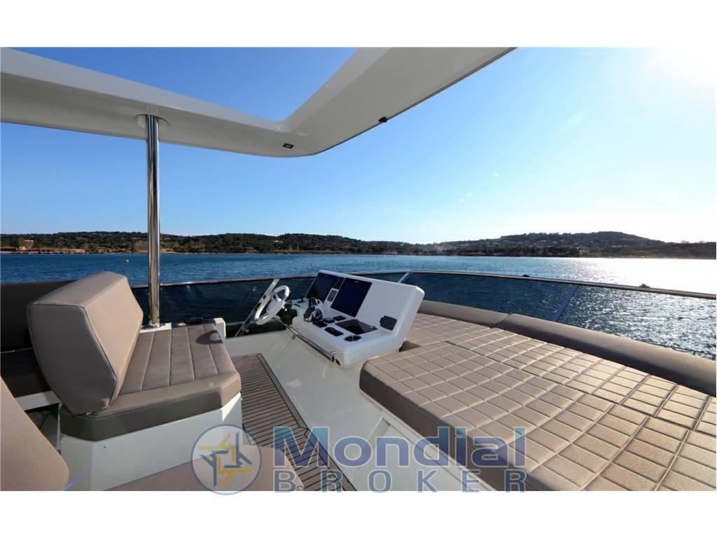 JENNEAU  PRESTIGE  YACHTS PRESTIGE 630