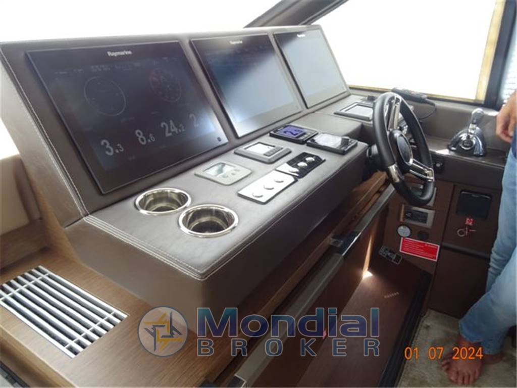 JENNEAU  PRESTIGE  YACHTS PRESTIGE 630