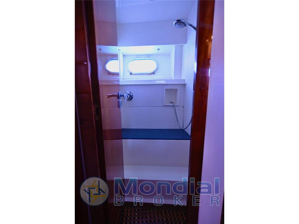 BAIA 48 FLASH
