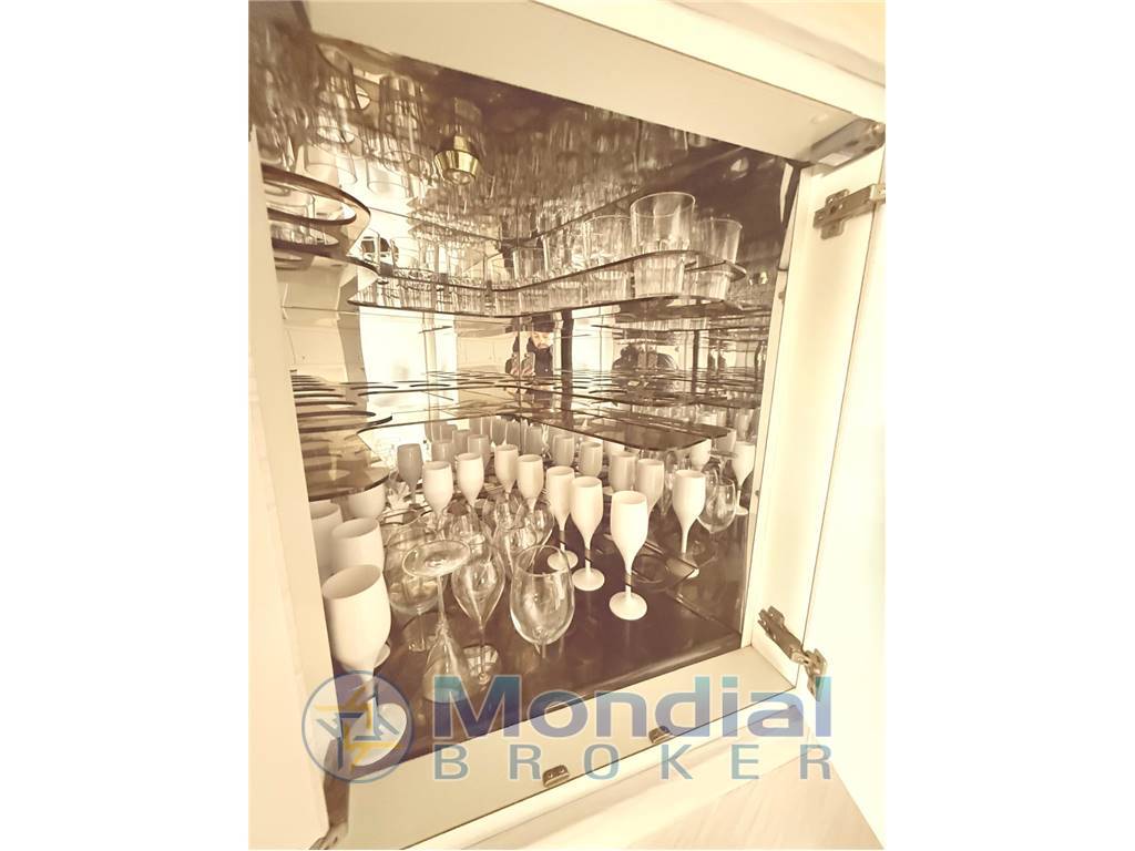 SUNSEEKER RENEGADE 60