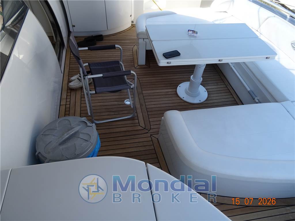 C.ADRIATICO PERSHING 62 HT