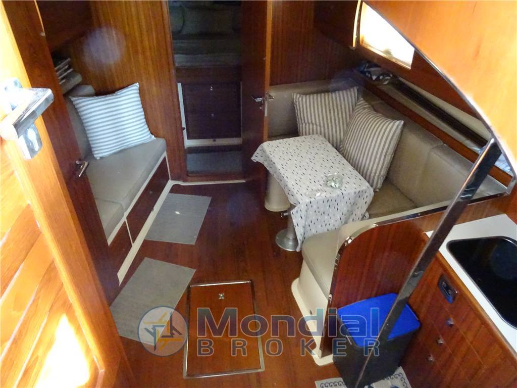 NAUTICA ESPOSITO FUTURA 38