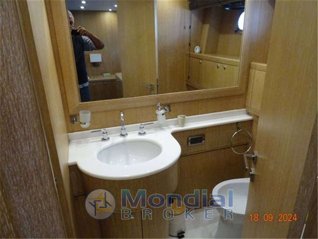 OVERMARINE MANGUSTA 72 HT