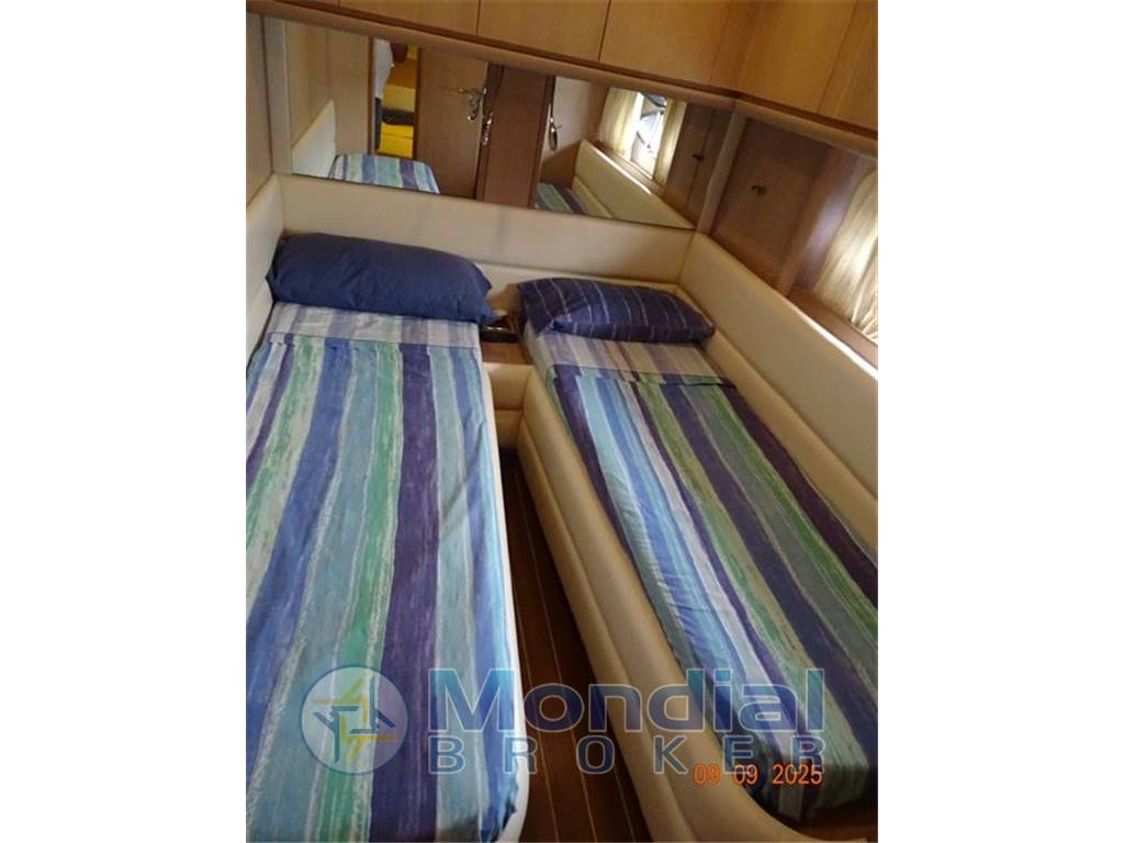 CANTIERI TIRRENO CAYMAN 52 WA