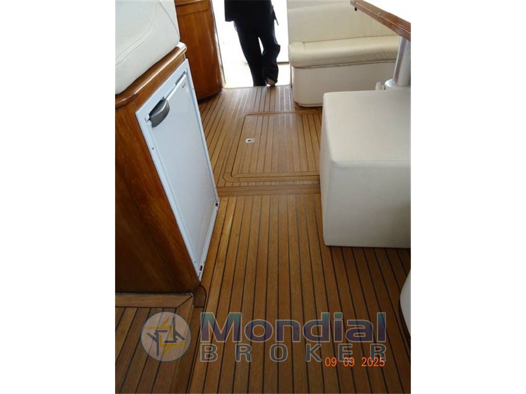 CANTIERI TIRRENO CAYMAN 52 WA