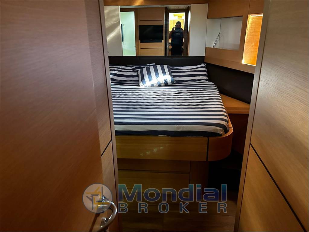 CANTIERI ADRIATICO PERSHING 64