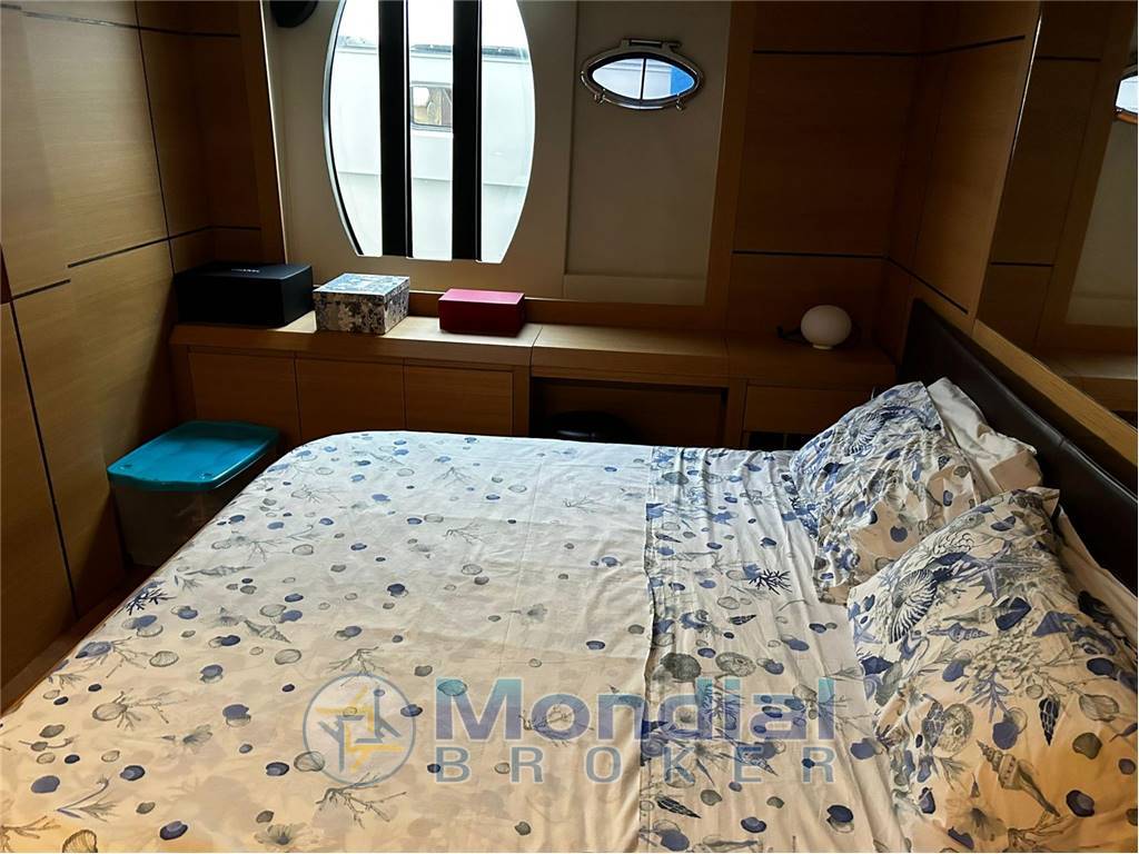 CANTIERI ADRIATICO PERSHING 64