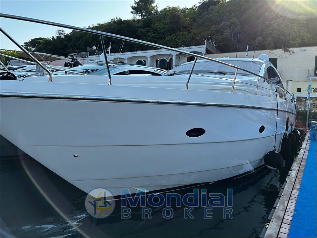 CANTIERI ADRIATICO PERSHING 64