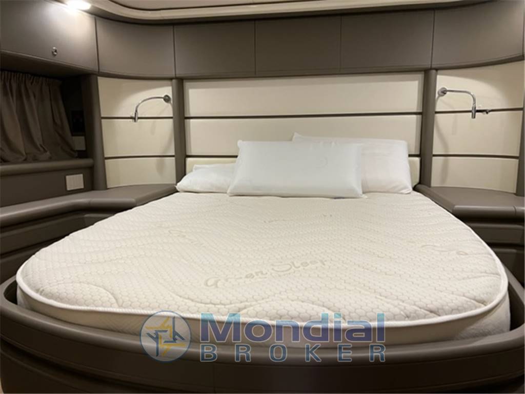 BAIA MERYCRAFT AZZURRA 63