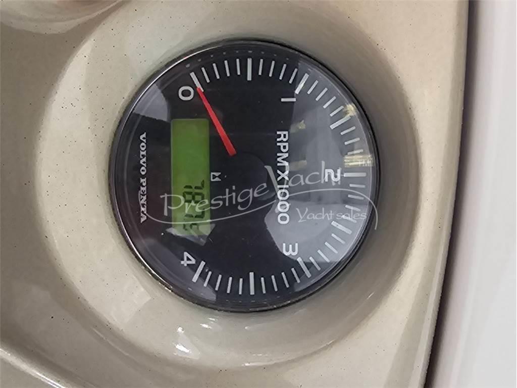 Sessa Marine Oyster 42