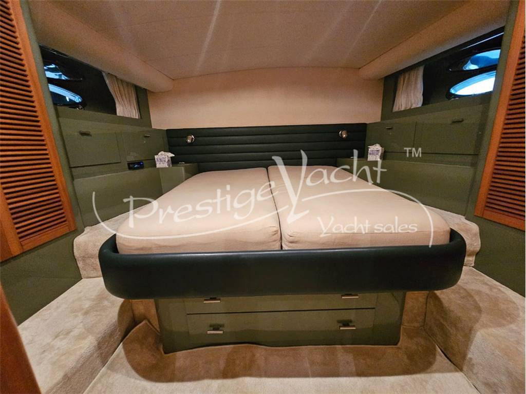 Riva Bahamas 58