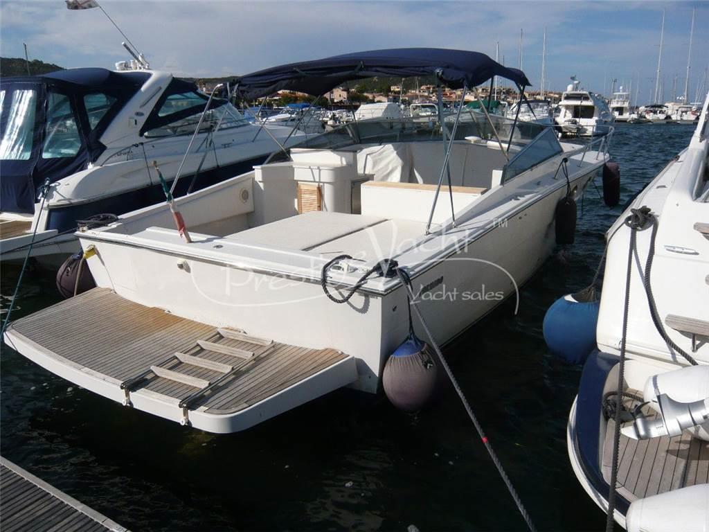 Tornado 38 Flush Deck