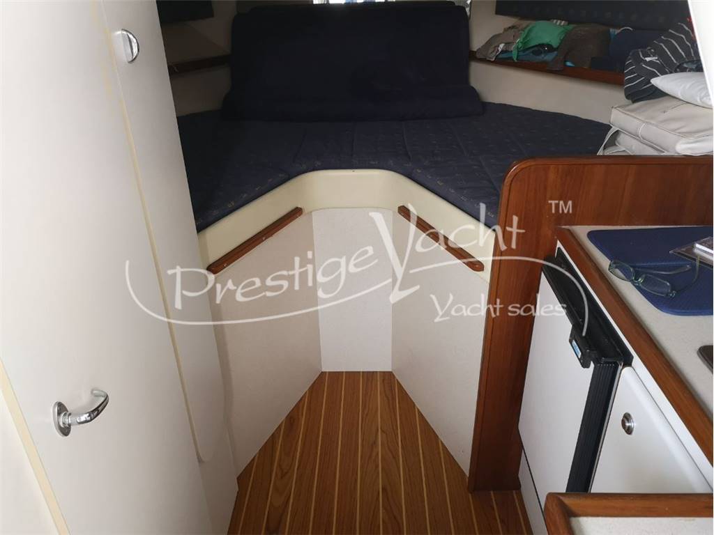 Tiara 2900 Coronet