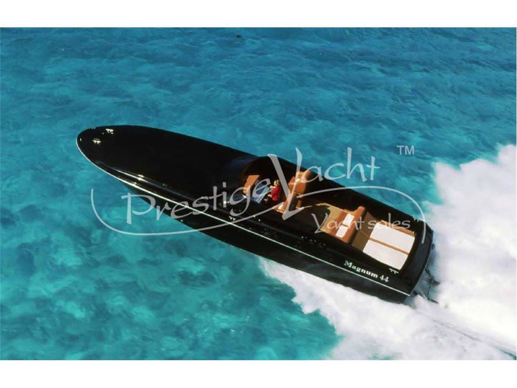 Magnum Marine 44