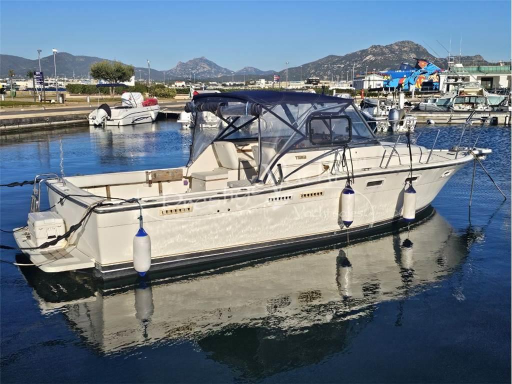 Tiara 2700 Open