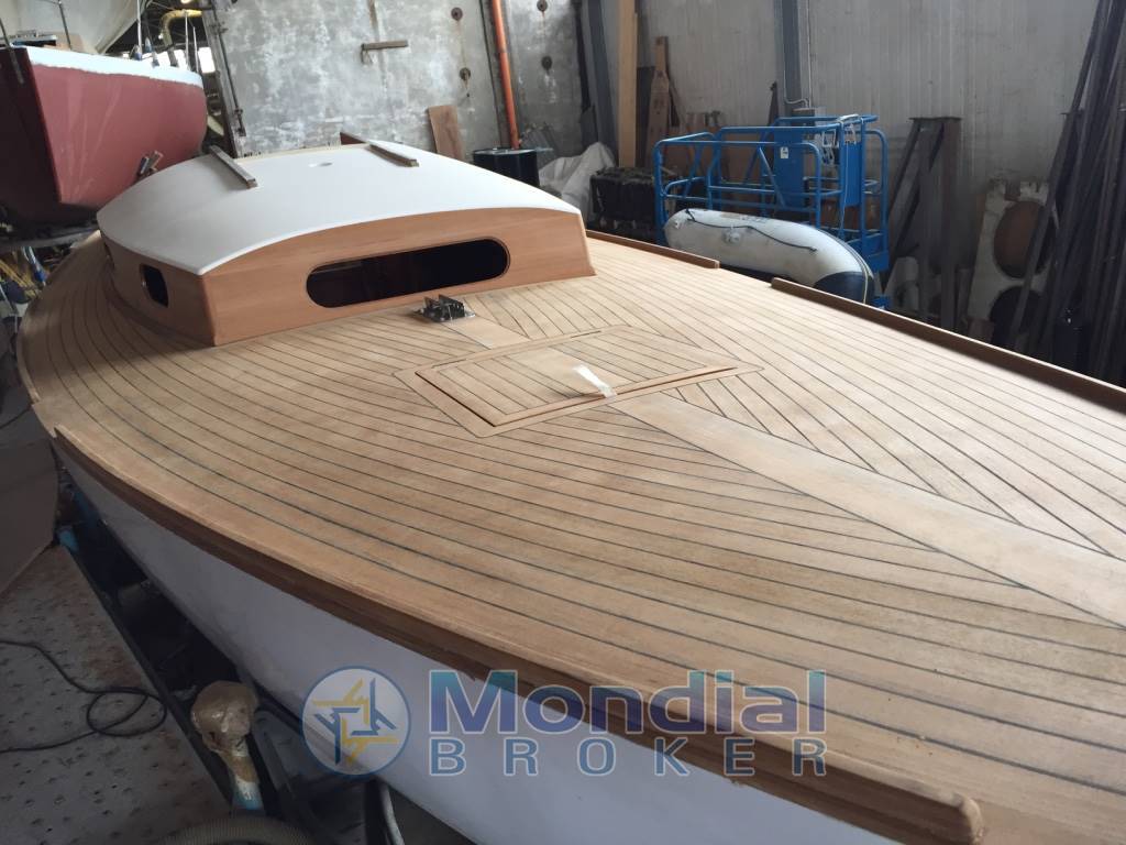 DEL CARLO FOLKBOAT