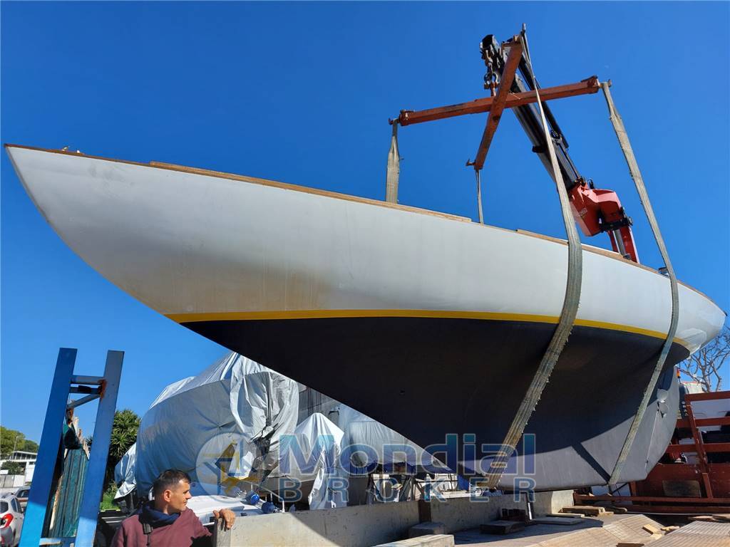 DEL CARLO FOLKBOAT