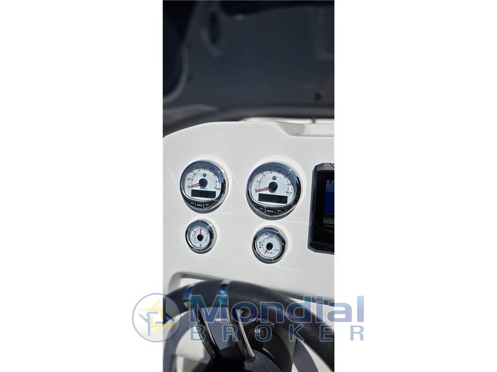 SEA PROP CONFORT 24'